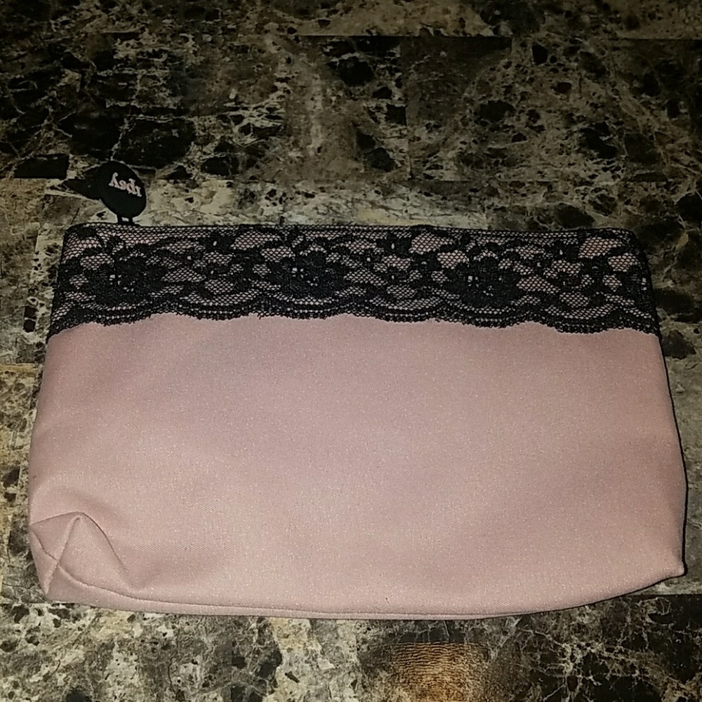 Make up bag